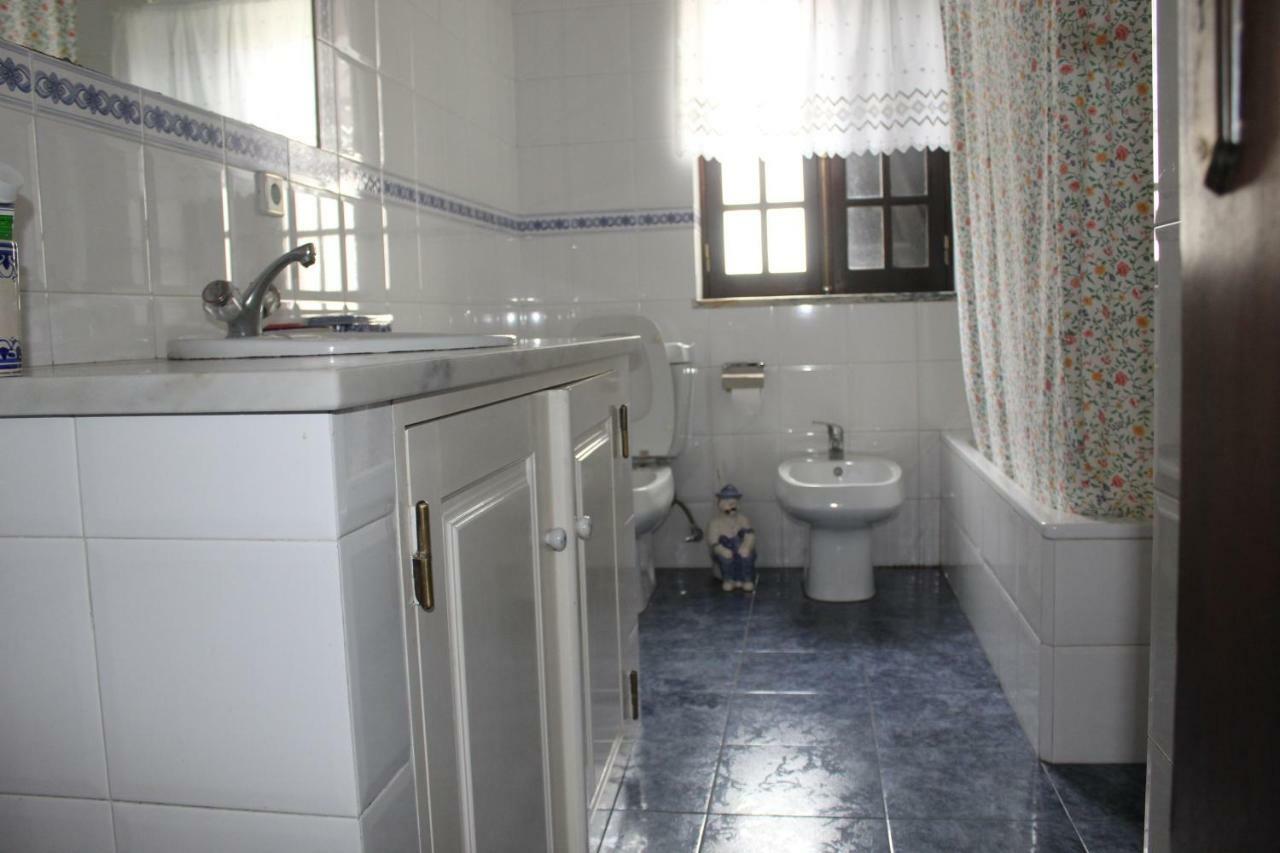 A Casa Da Foz Villa Nadadouro ภายนอก รูปภาพ